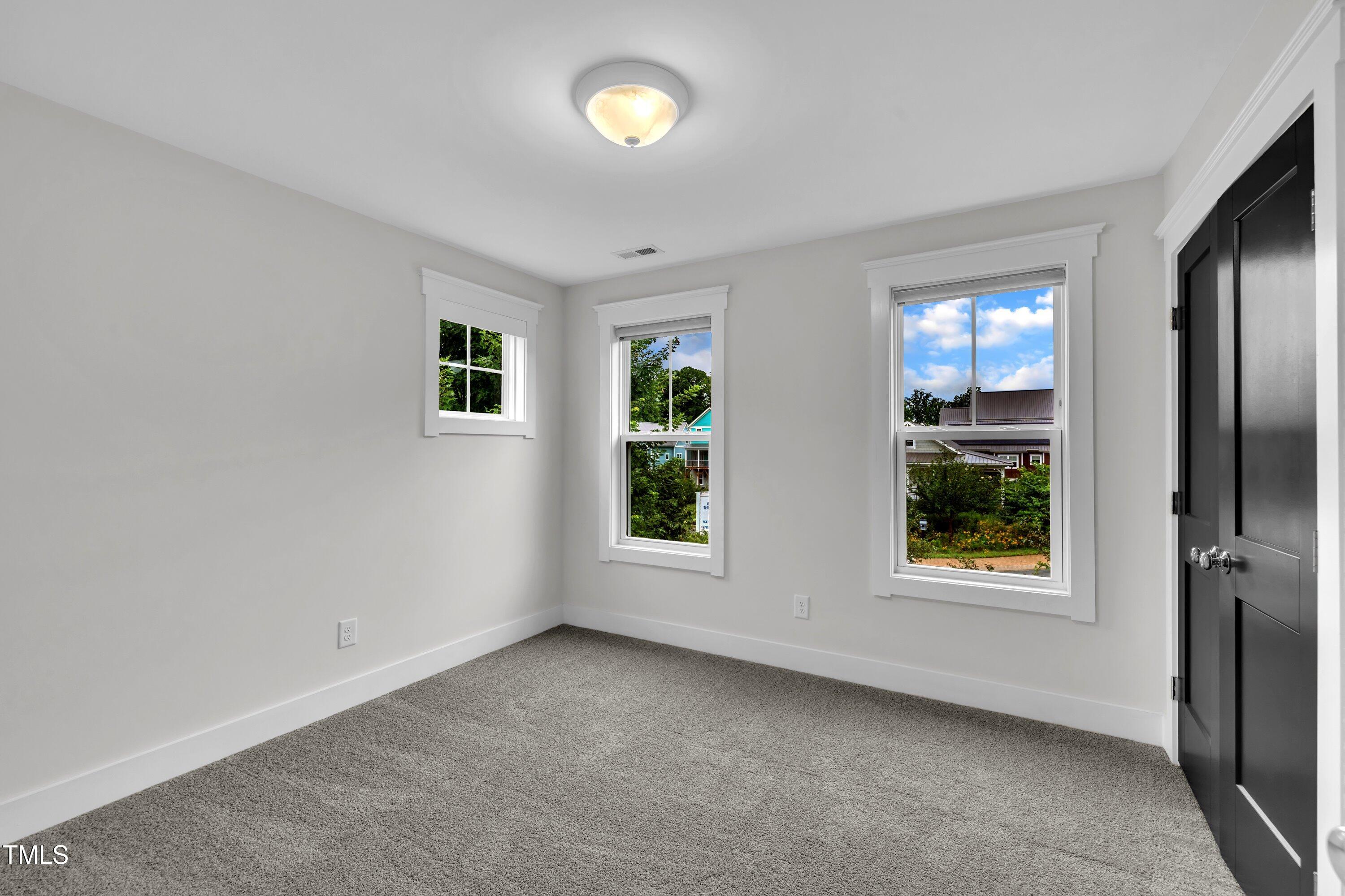 102 Fiori Hill Drive S, Hillsborough