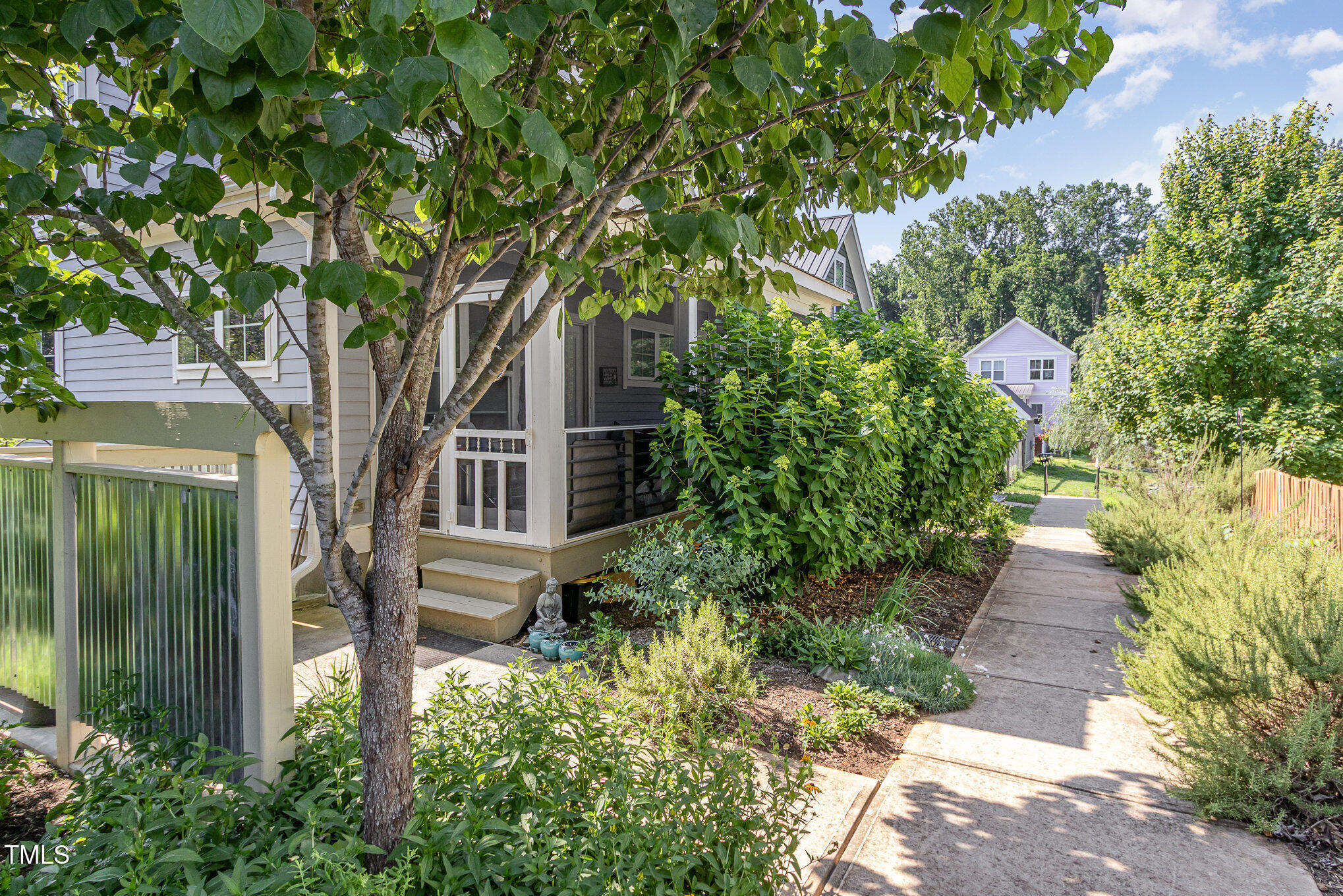 102 Fiori Hill Drive S, Hillsborough