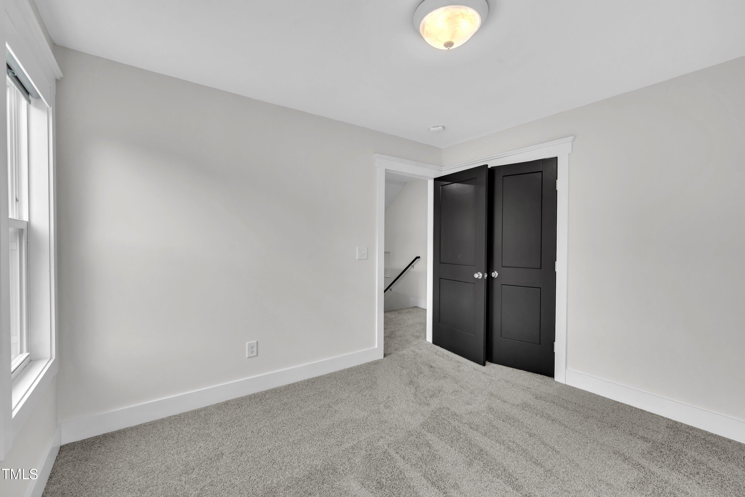 102 Fiori Hill Drive S, Hillsborough