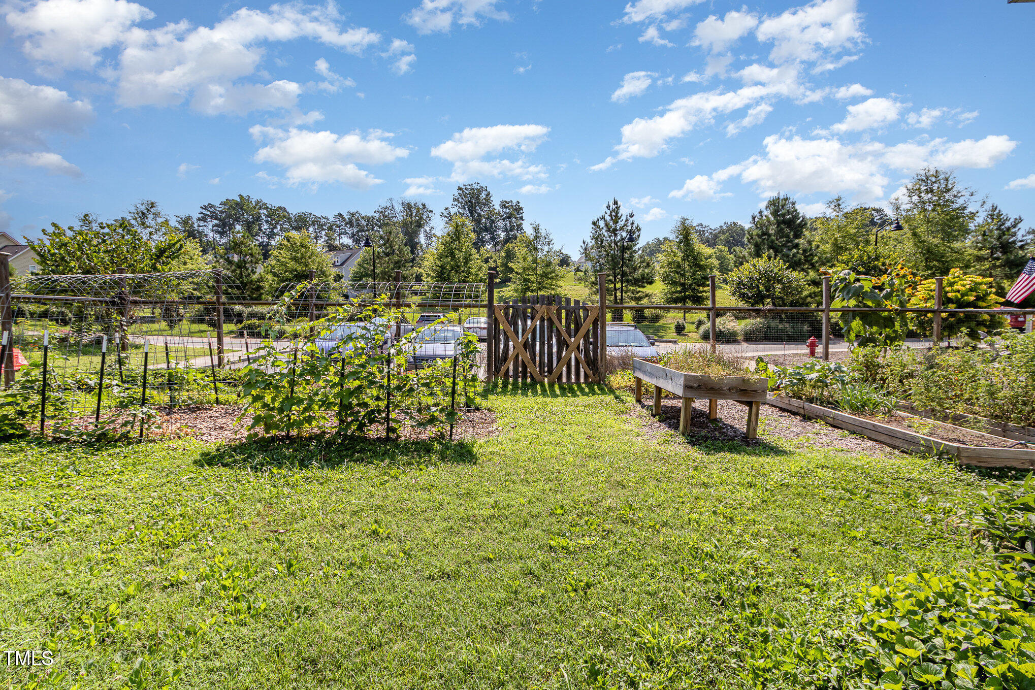 102 Fiori Hill Drive S, Hillsborough