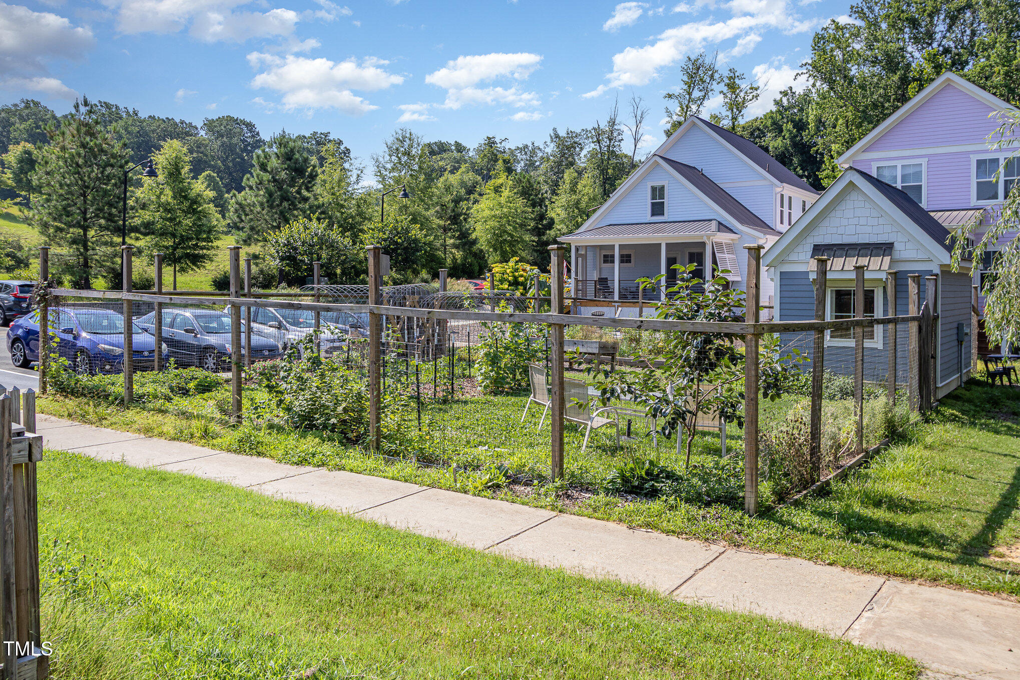 102 Fiori Hill Drive S, Hillsborough