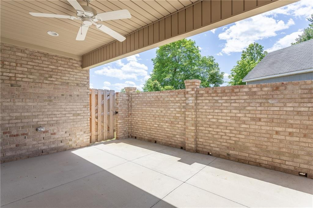 1097 Beechcraft Drive # 141