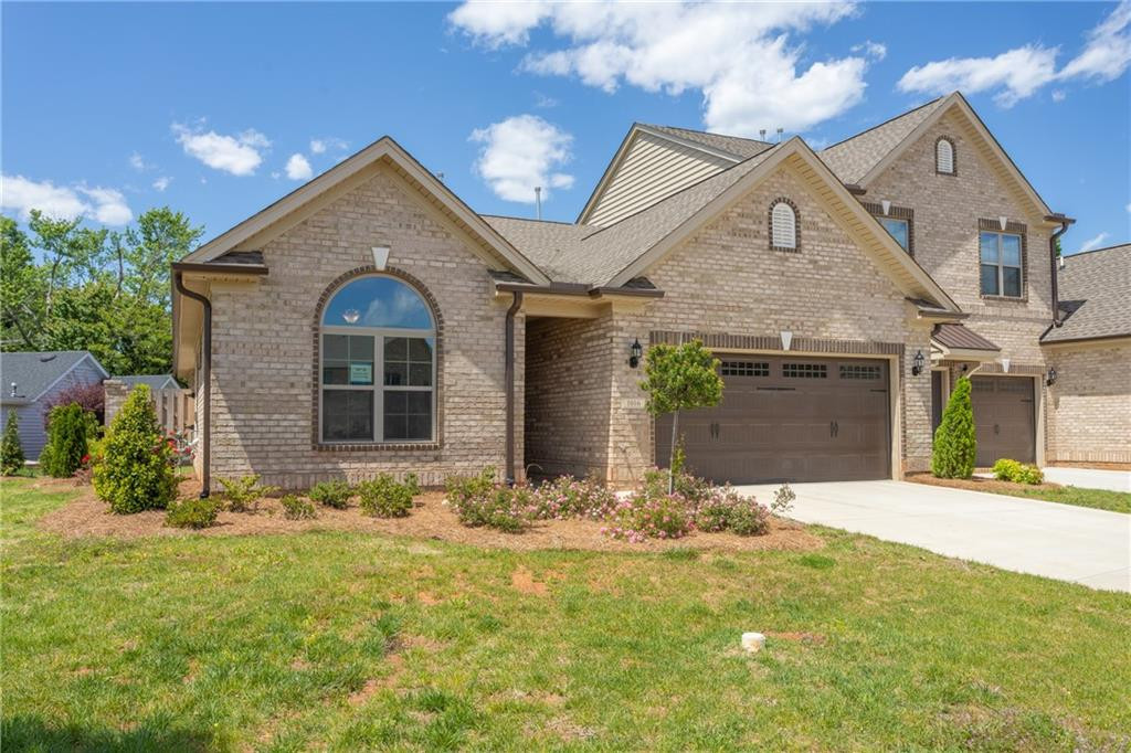 1097 Beechcraft Drive # 141