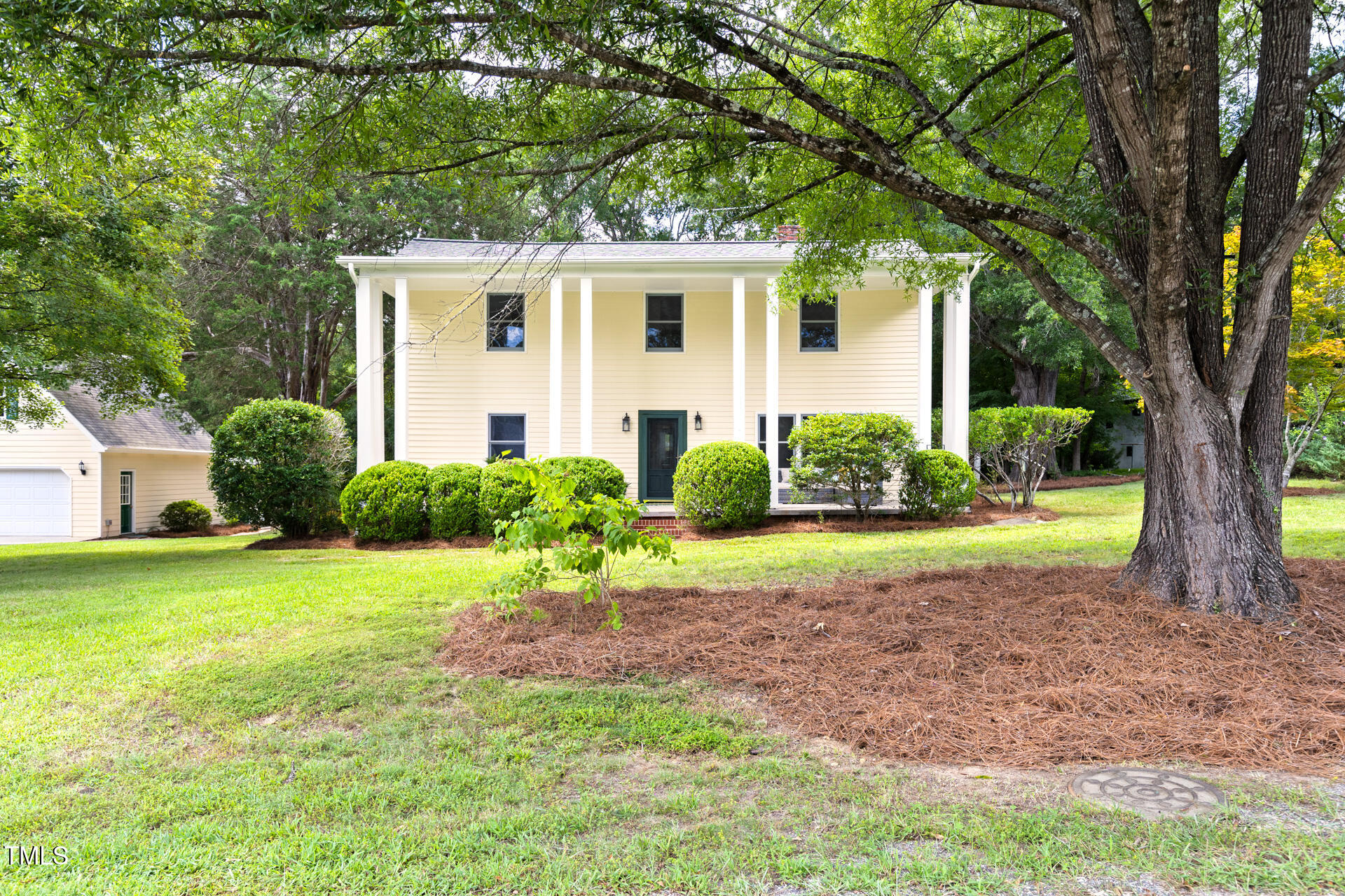 215 N Occoneechee Street