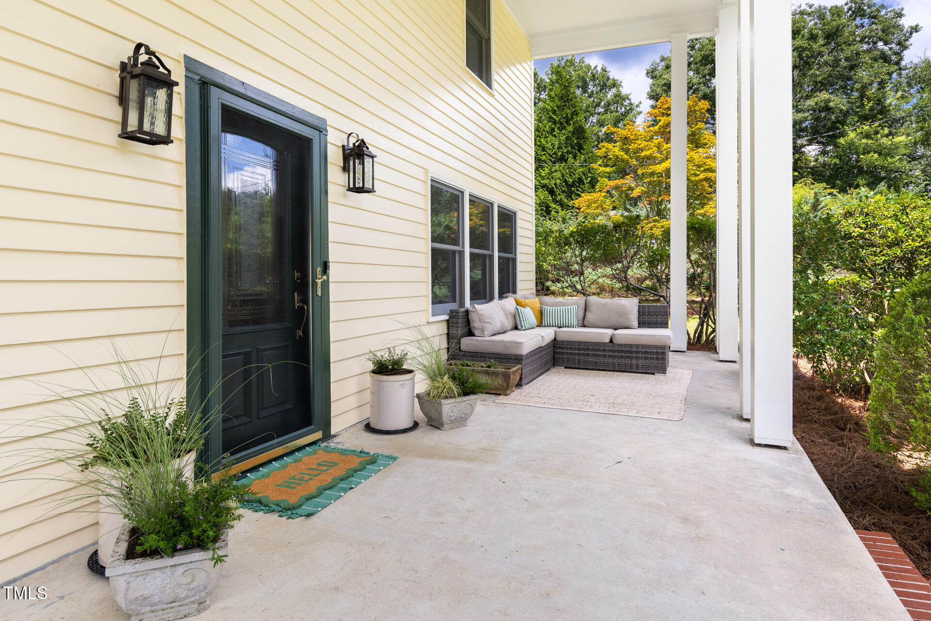 215 N Occoneechee Street