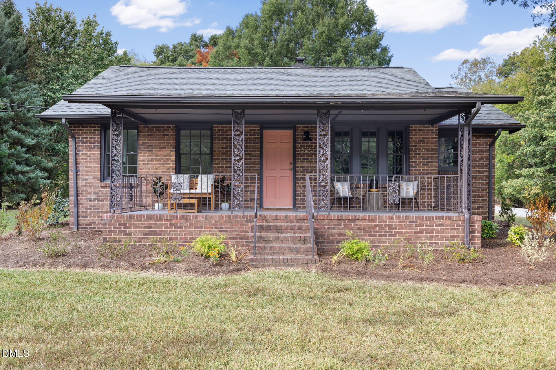 320 W Orange Street