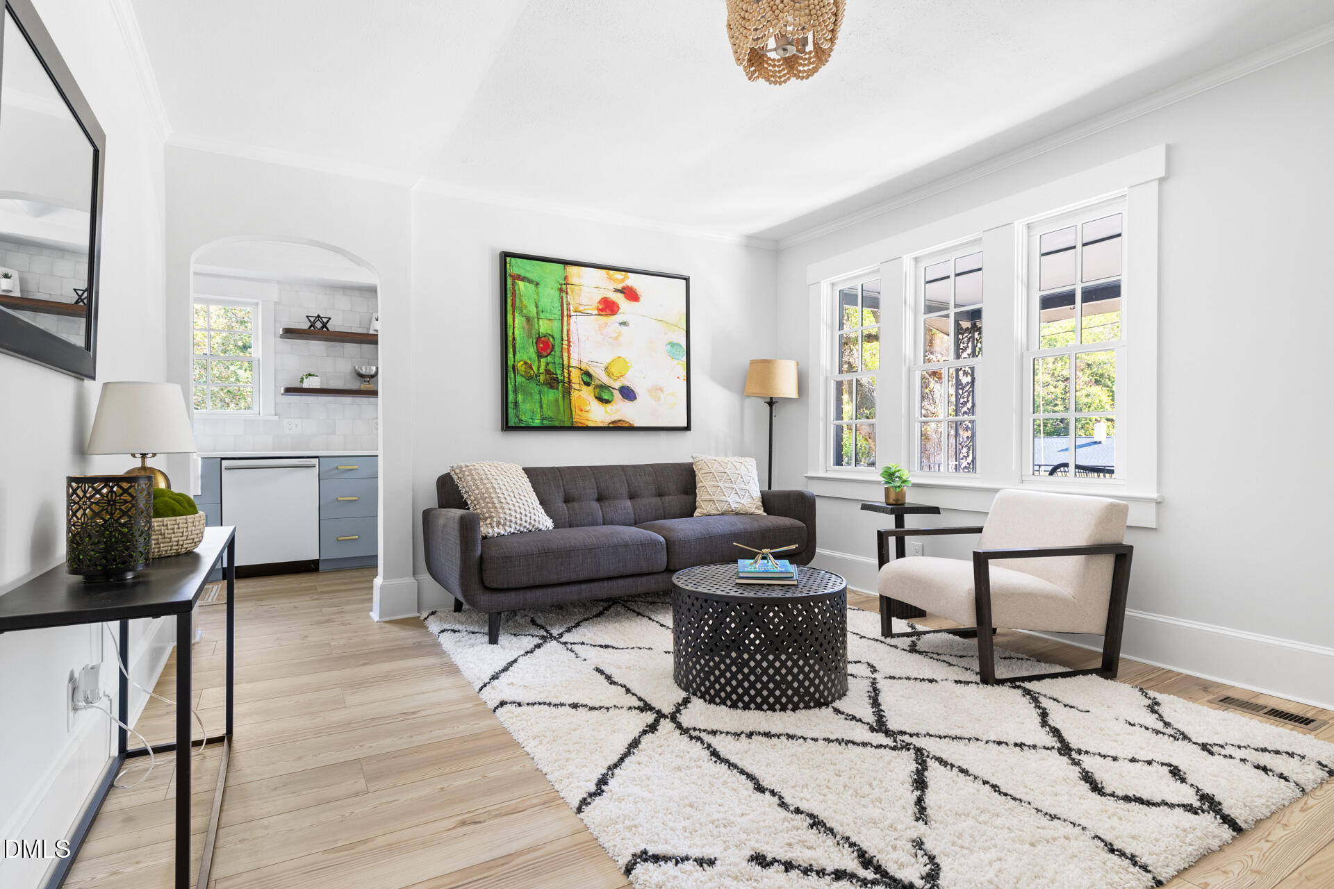 320 W Orange Street