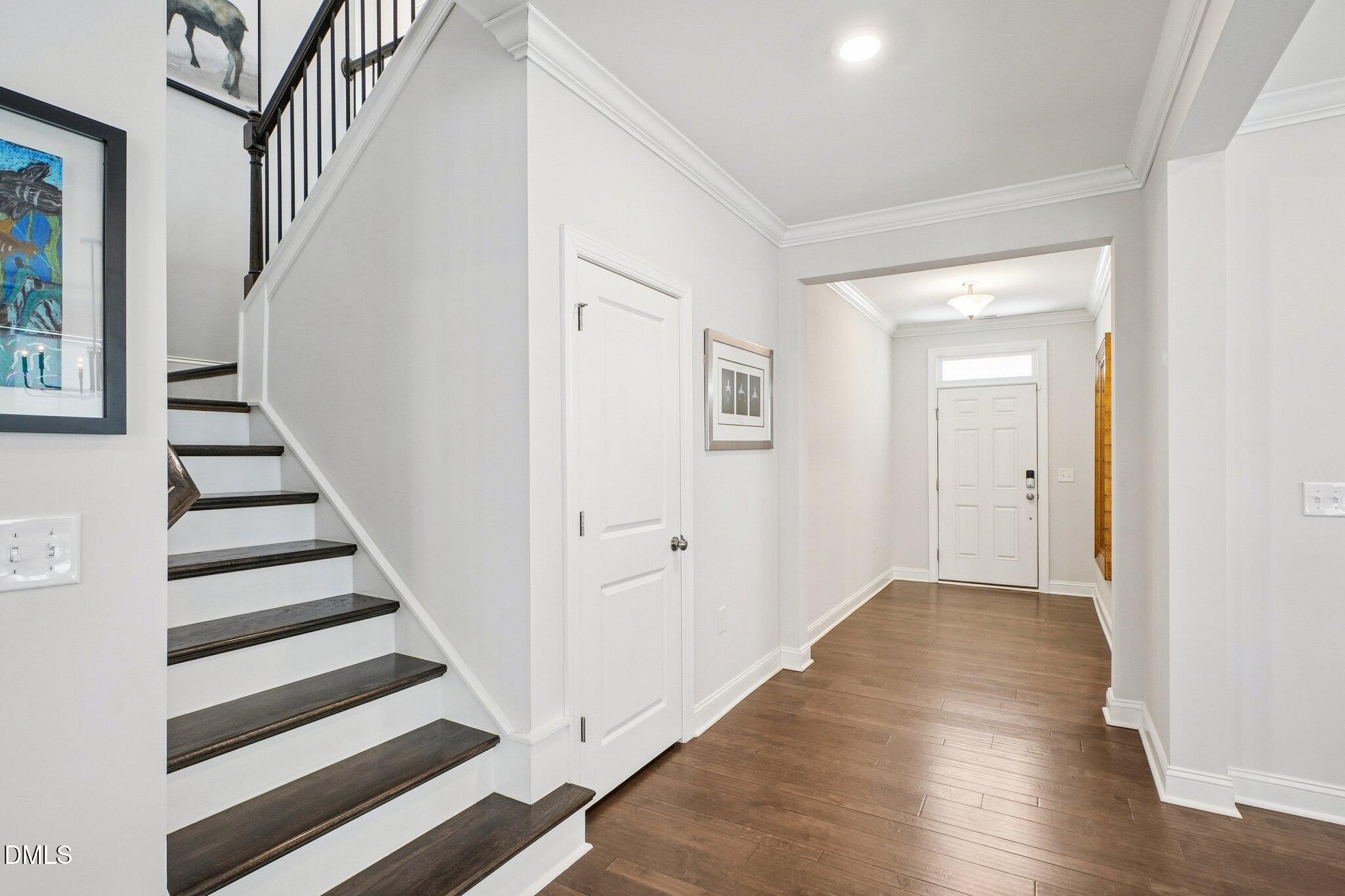 348 Abbot Place