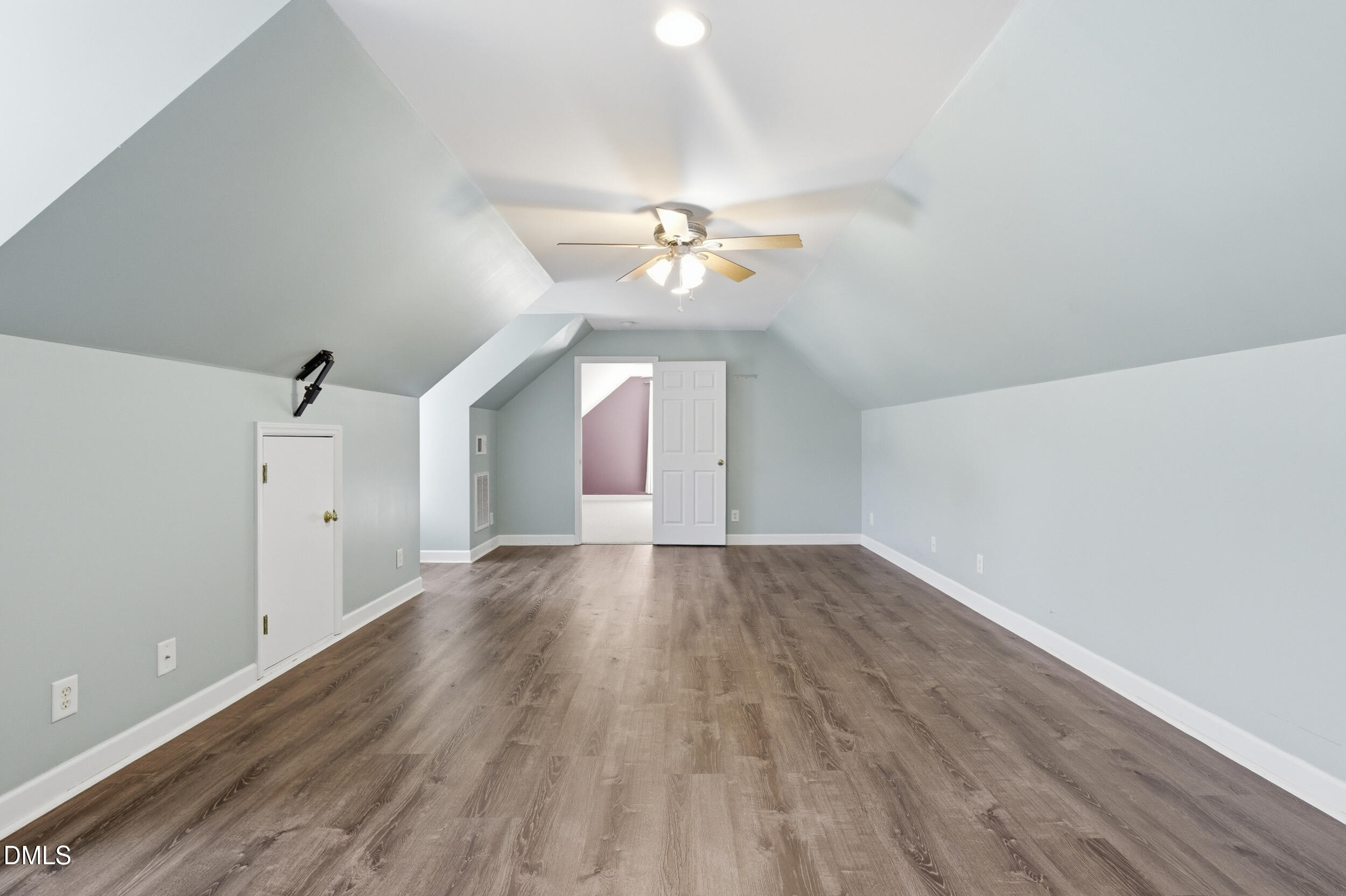 5522 Pleasant Woods Drive