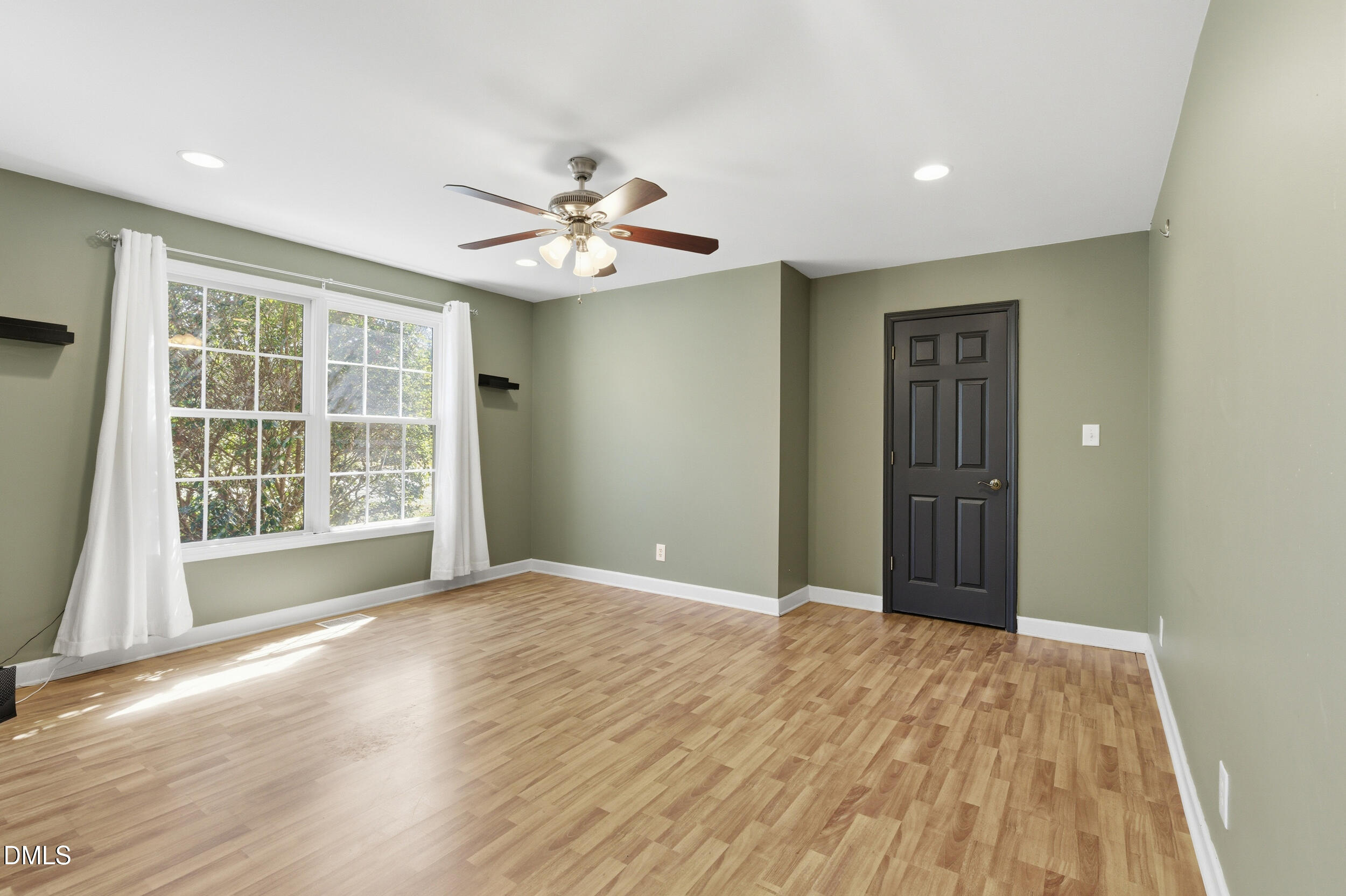5522 Pleasant Woods Drive