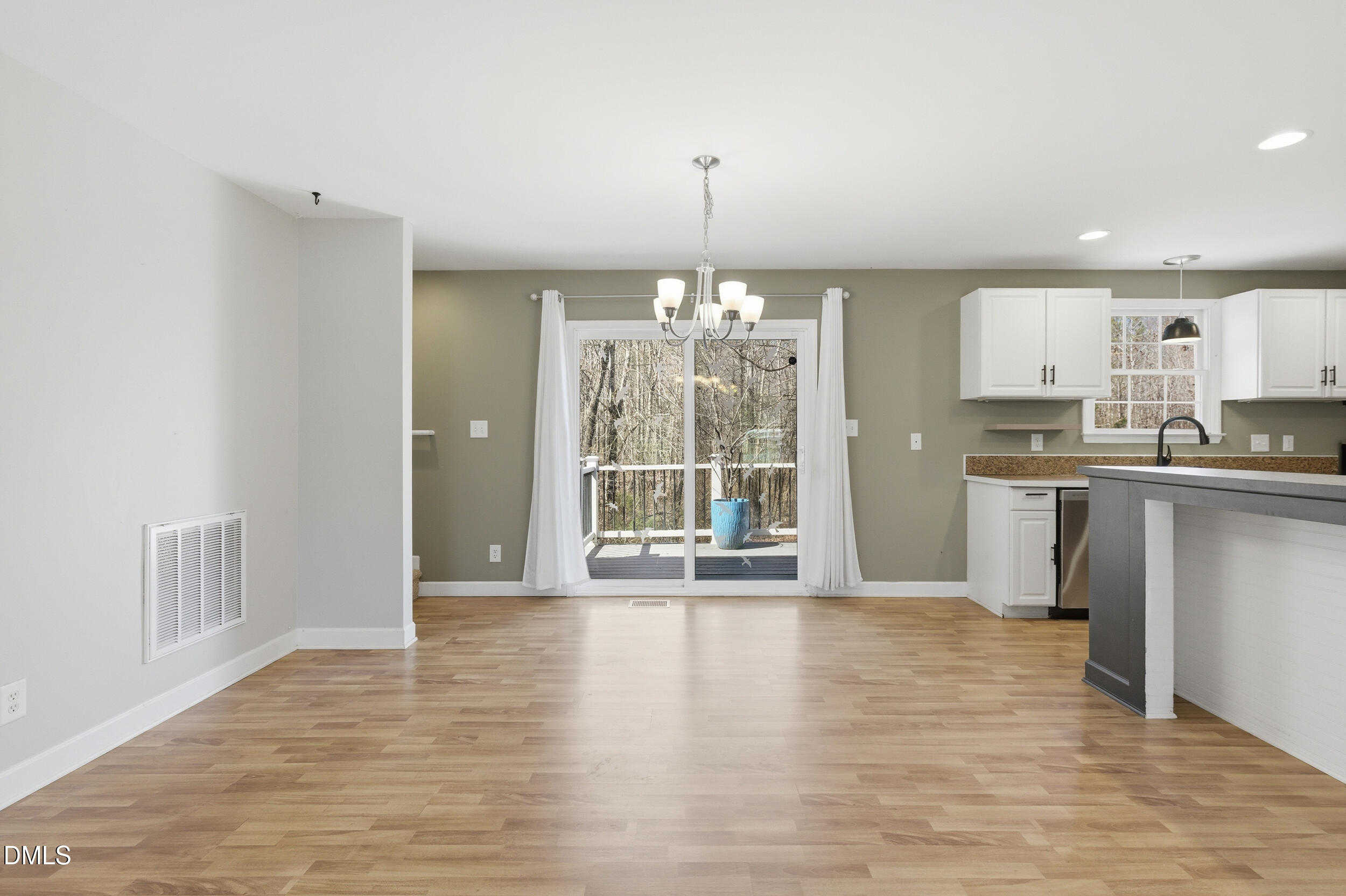 5522 Pleasant Woods Drive