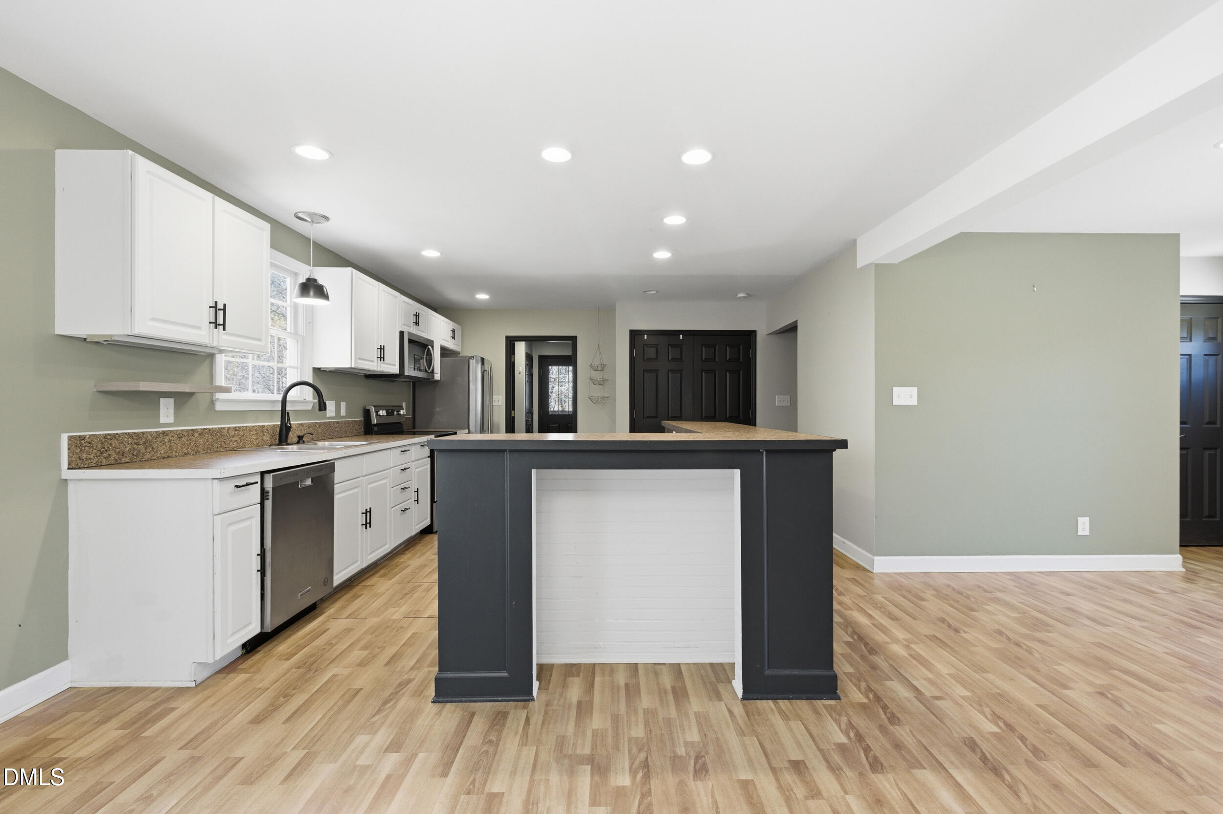 5522 Pleasant Woods Drive