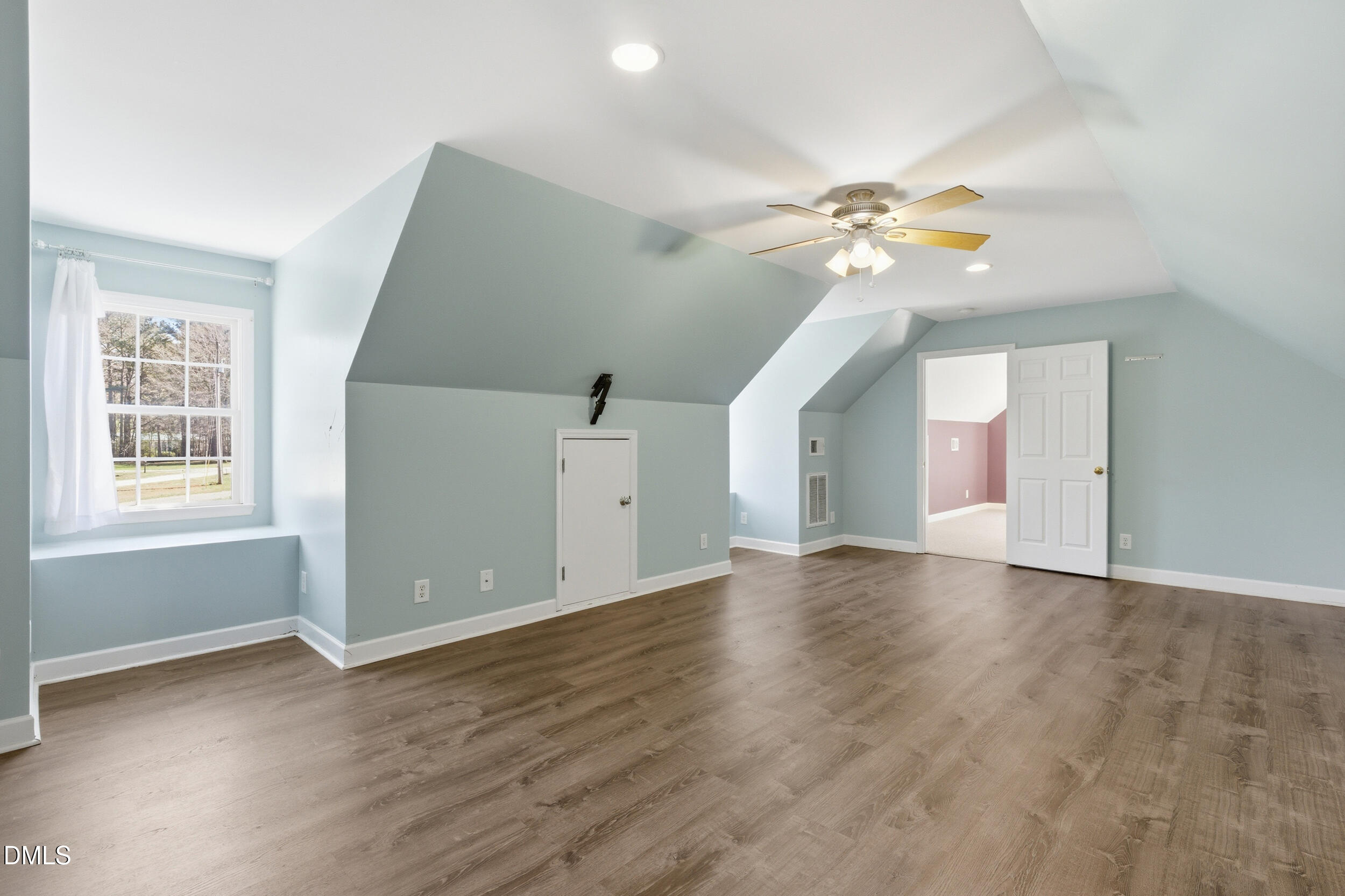 5522 Pleasant Woods Drive