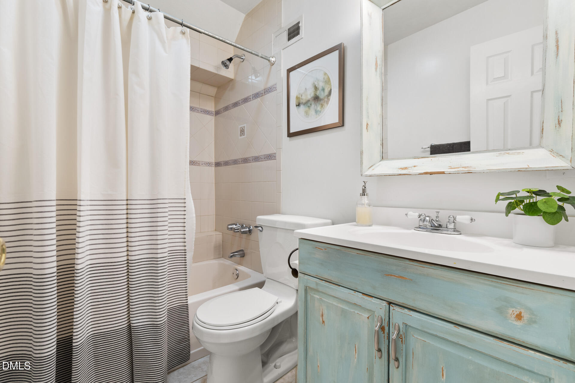 4512 Renfrew Drive