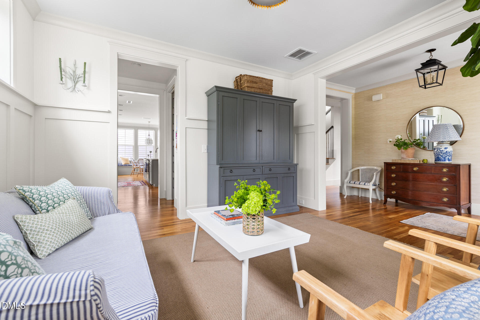 271 Ellsworth Manor Drive