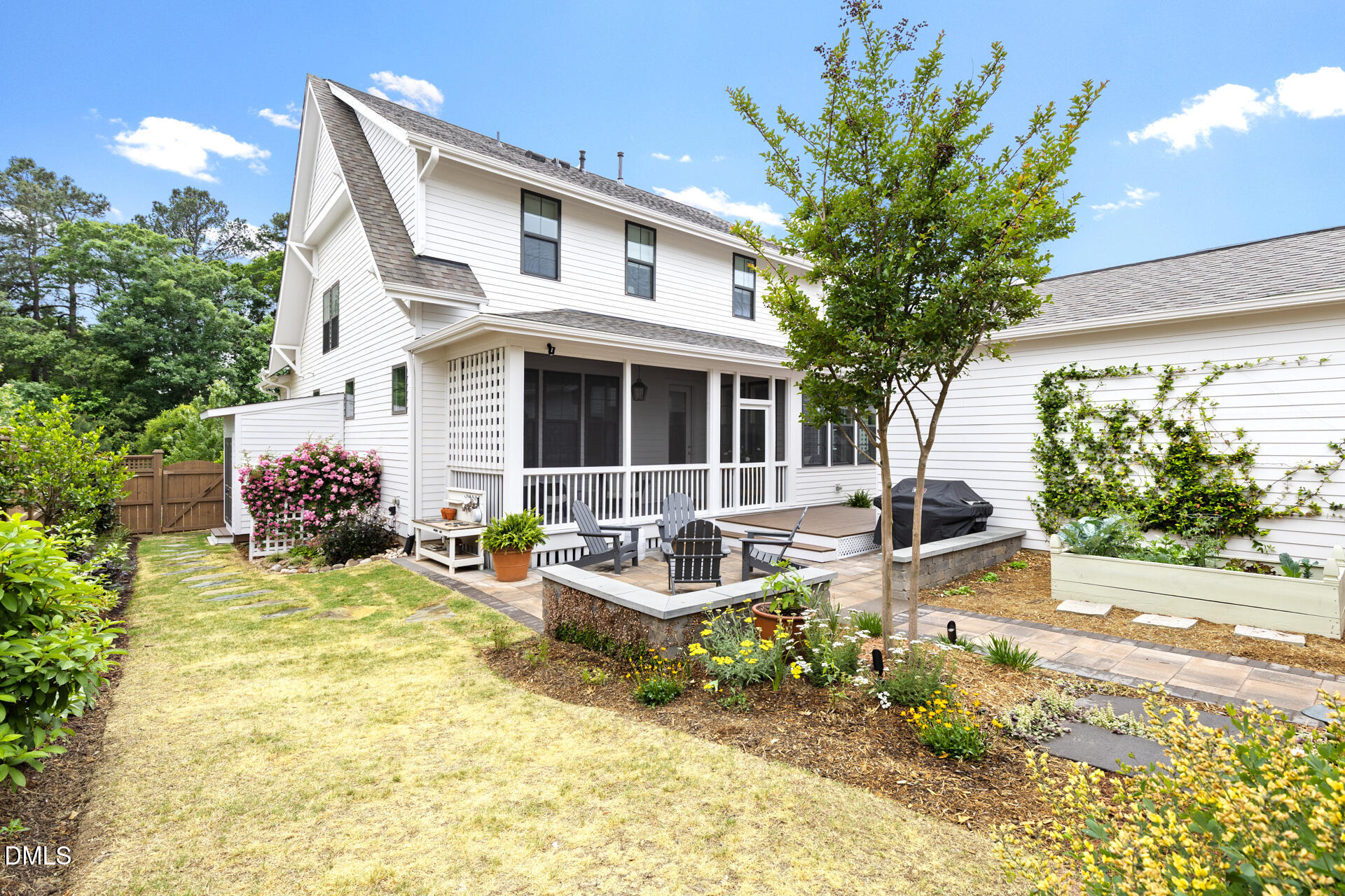 271 Ellsworth Manor Drive