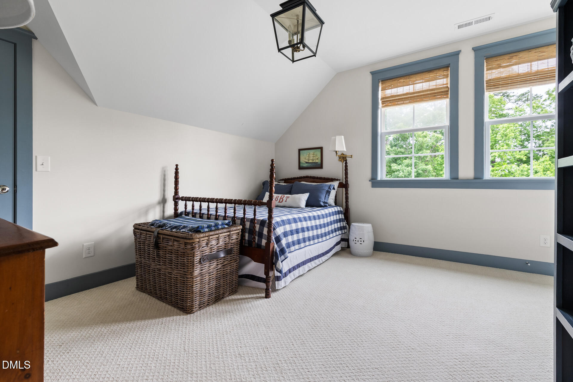 271 Ellsworth Manor Drive