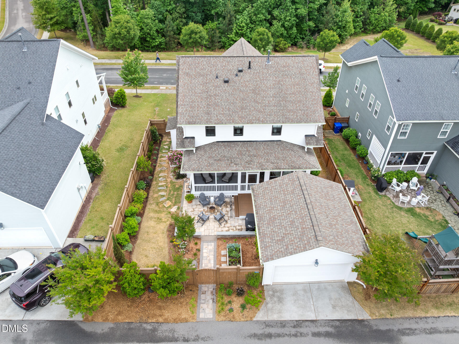271 Ellsworth Manor Drive