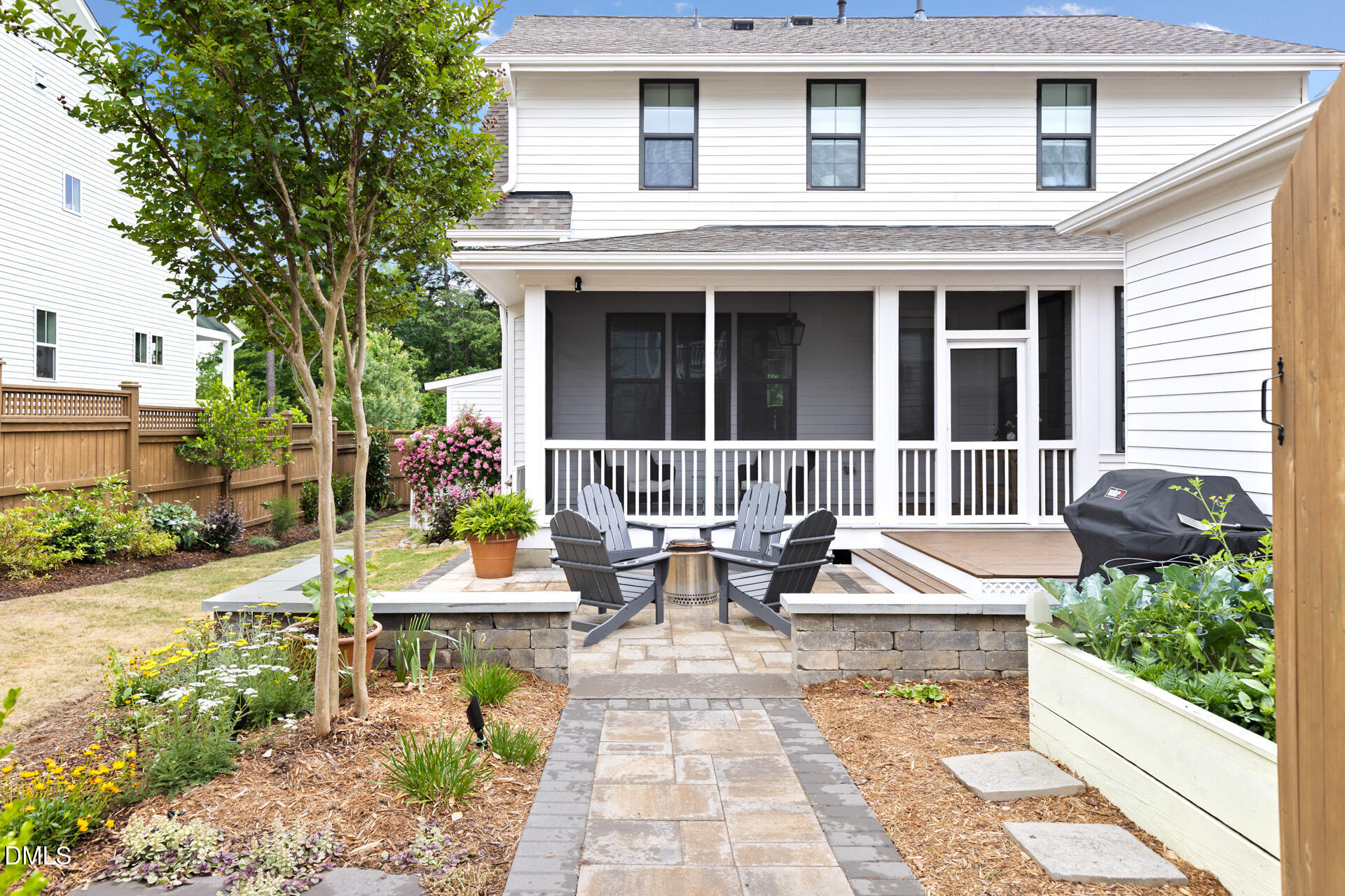 271 Ellsworth Manor Drive