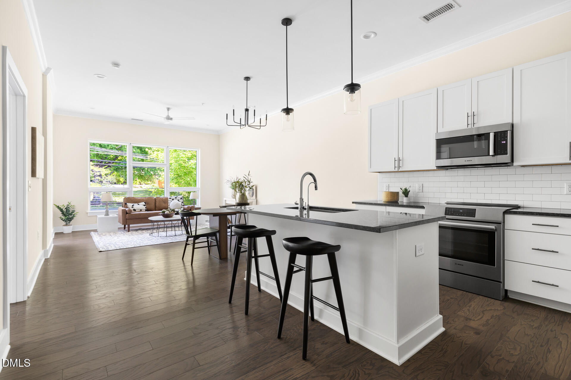 515 N Churton Street Unit 101
