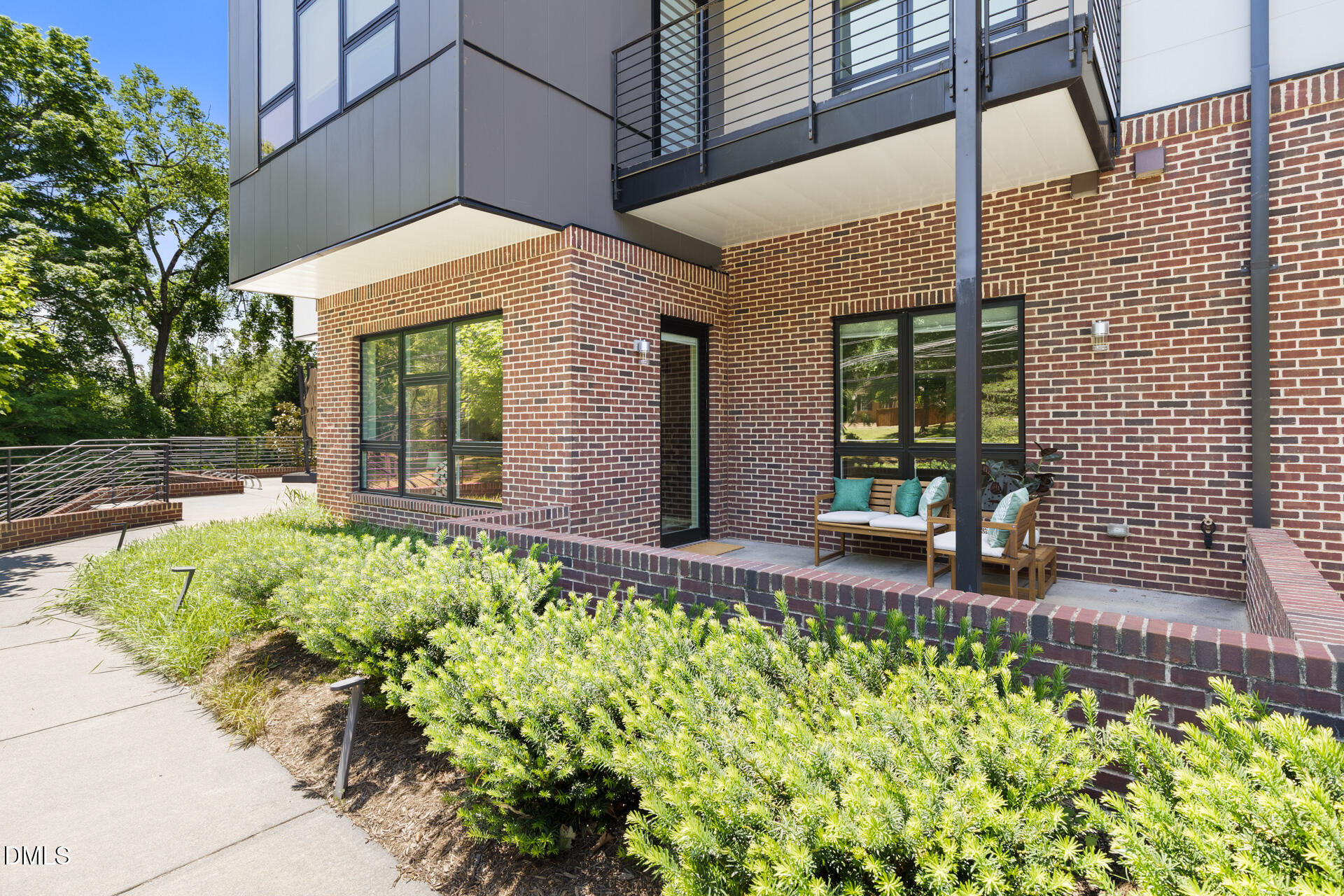 515 N Churton Street Unit 101