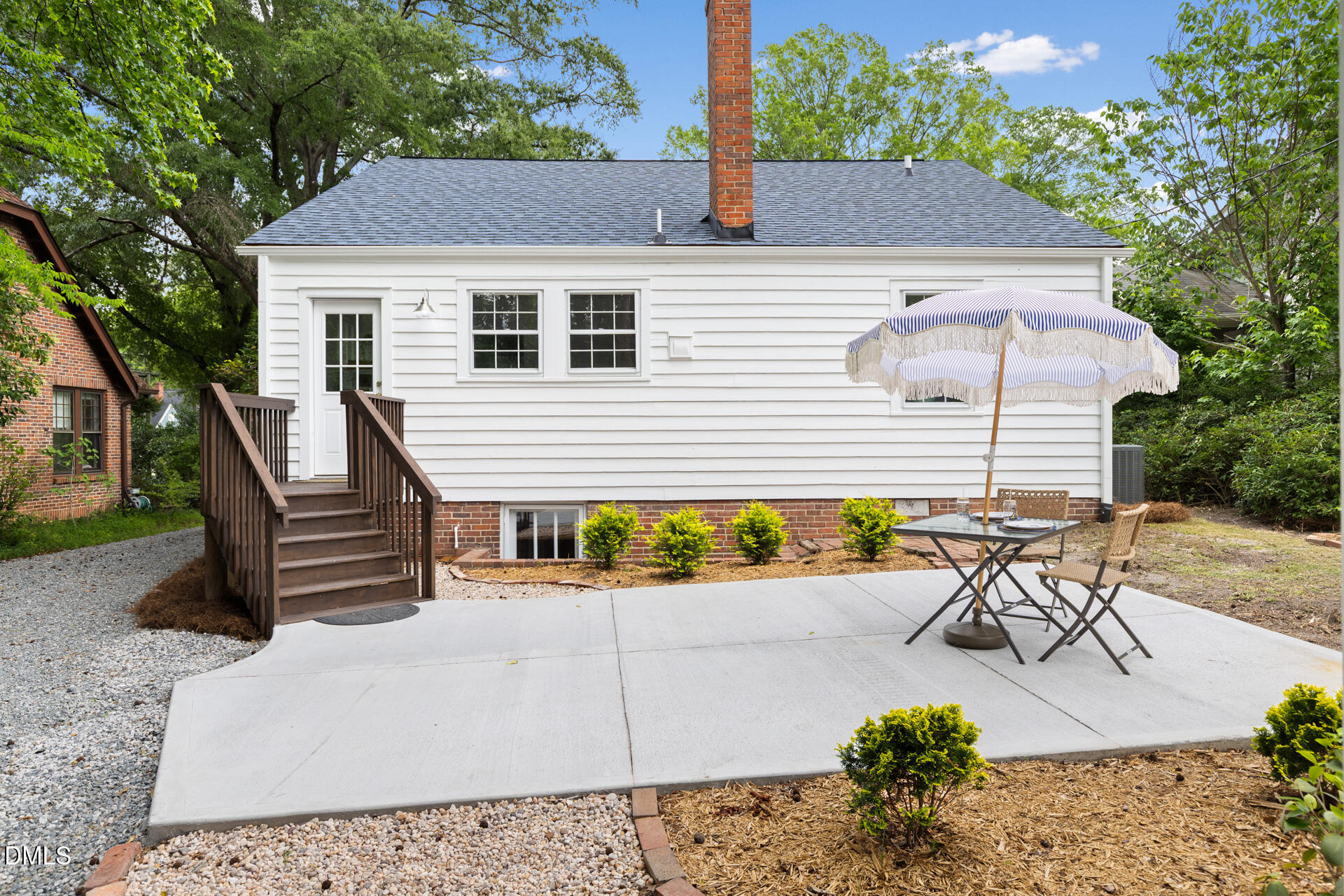 2618 Chapel Hill Road