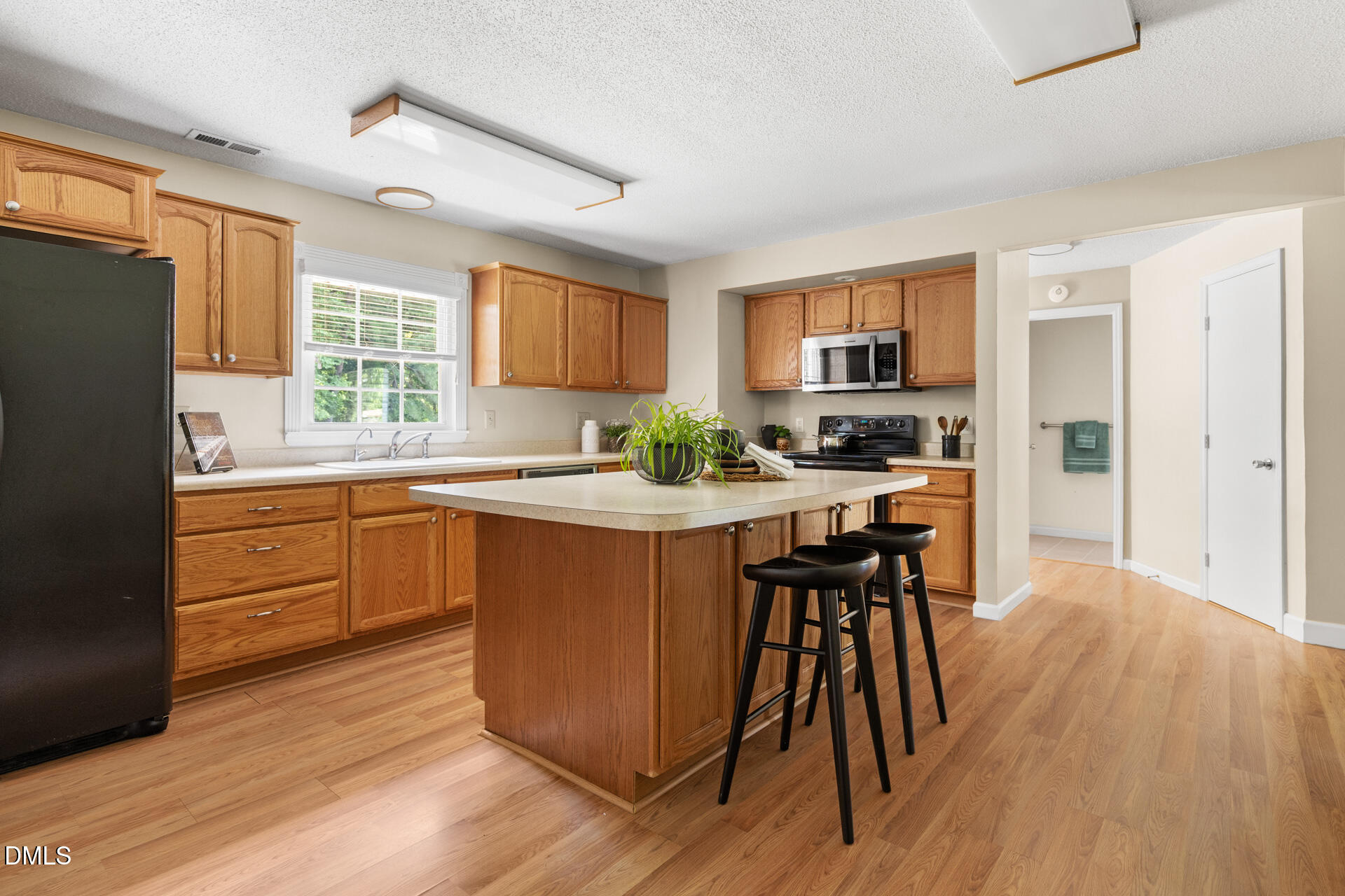 3106 Orange Grove Road