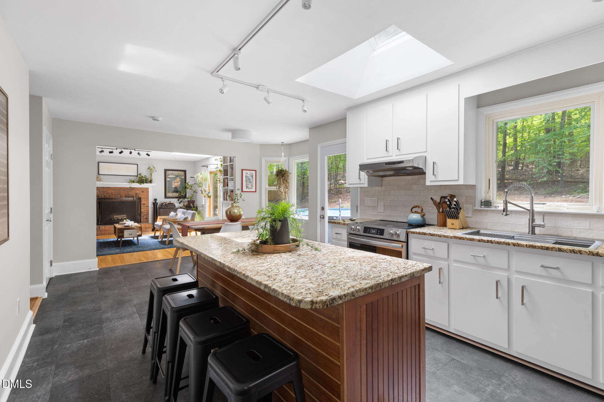 3219 Seven Springs Road