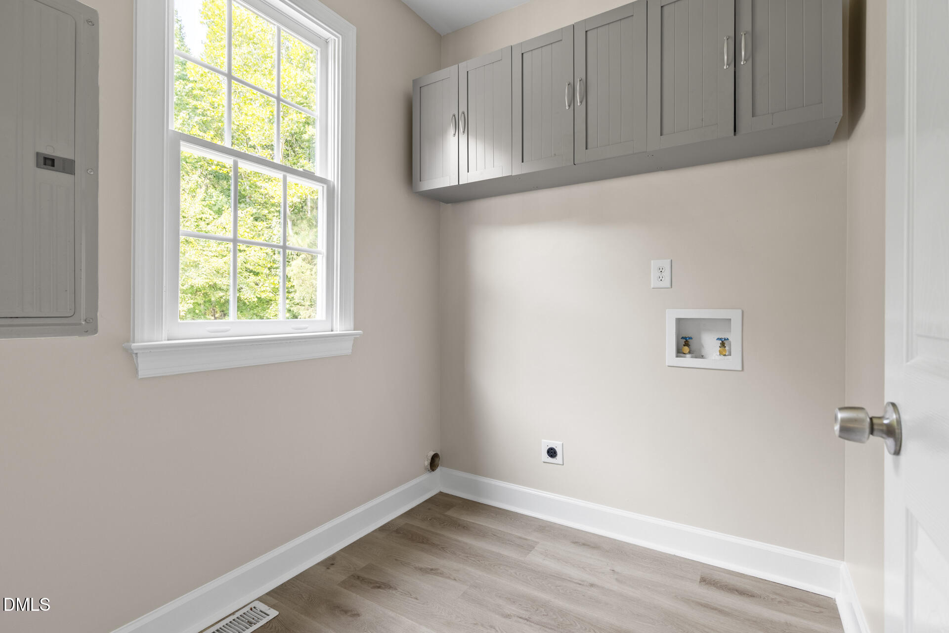 303 Farnswick Place