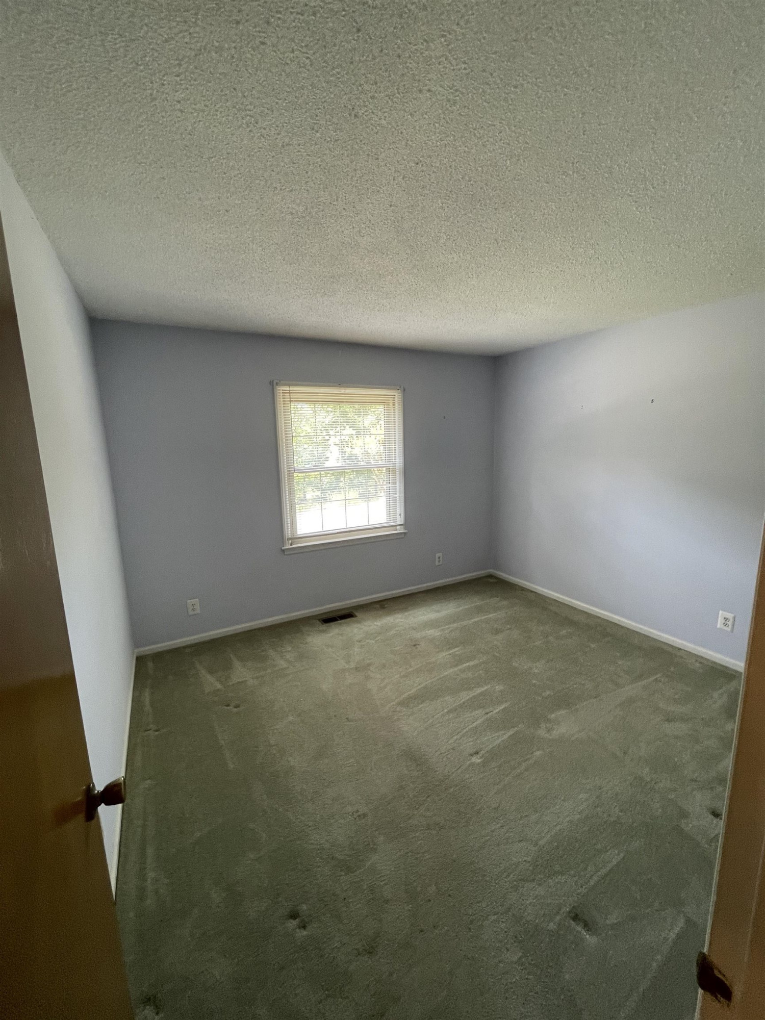 126 W Union Street