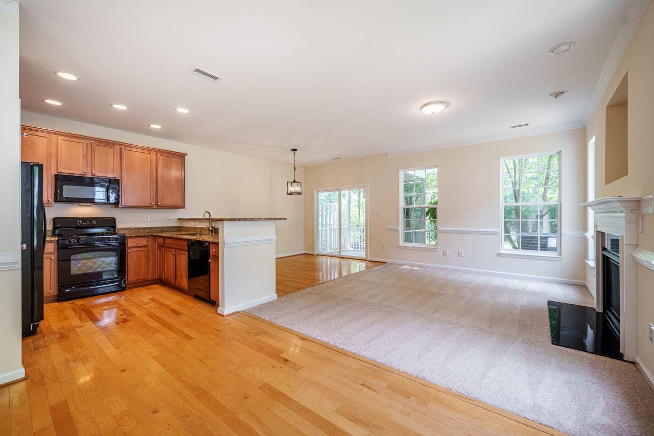 802 Bartlett Circle