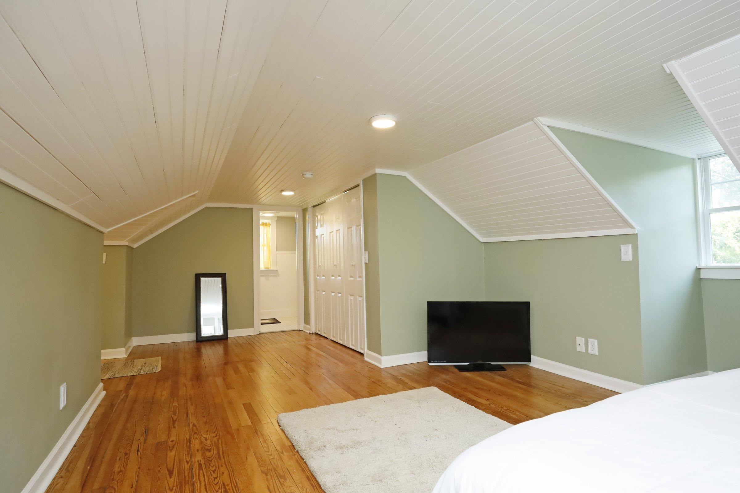 406 Margaret Lane