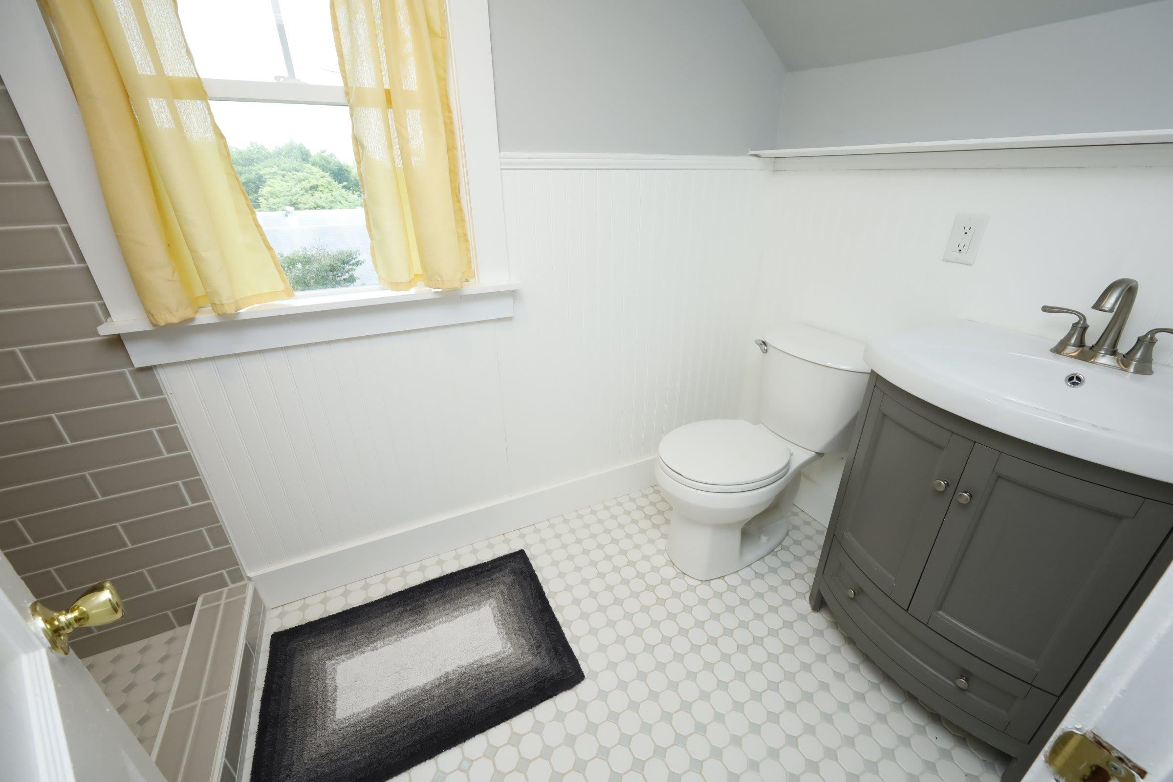 406 Margaret Lane