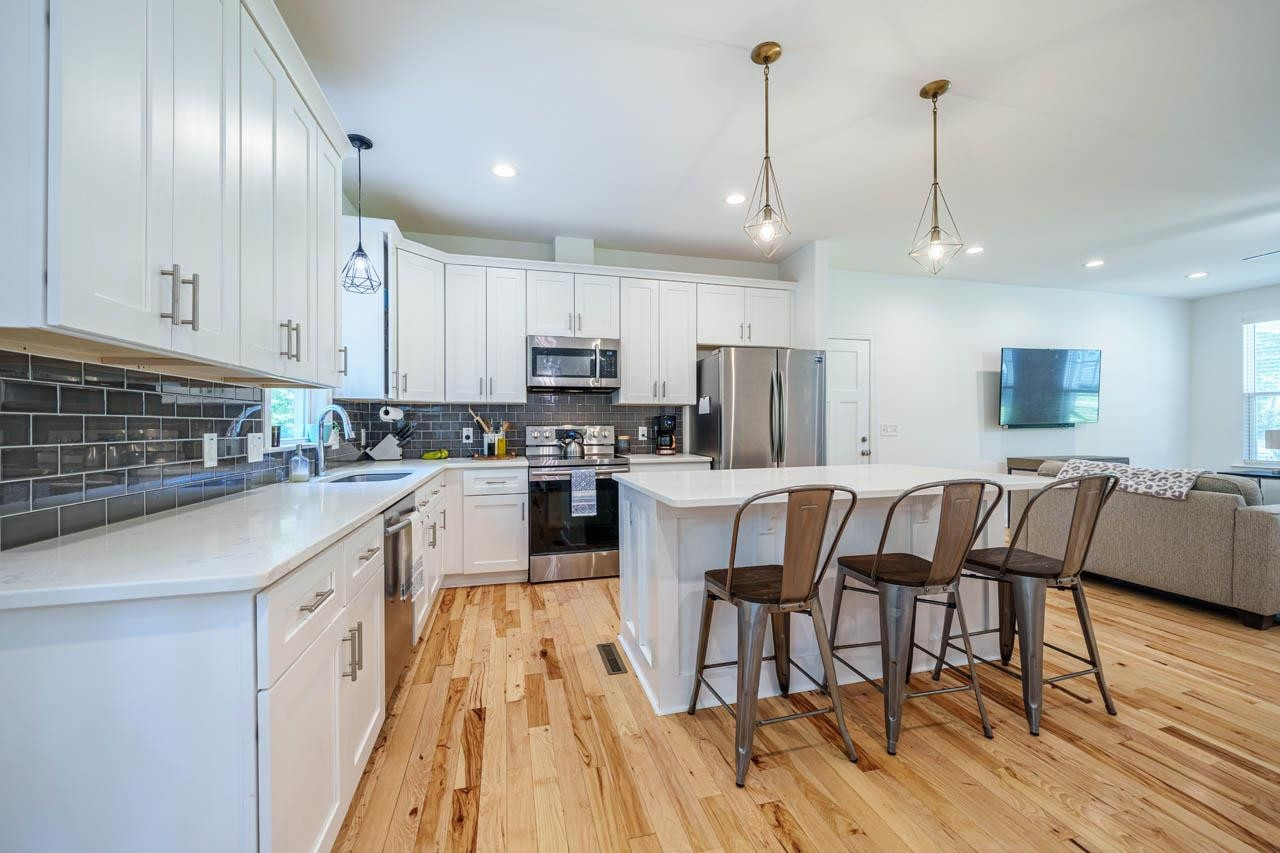 626 Widgeon Way