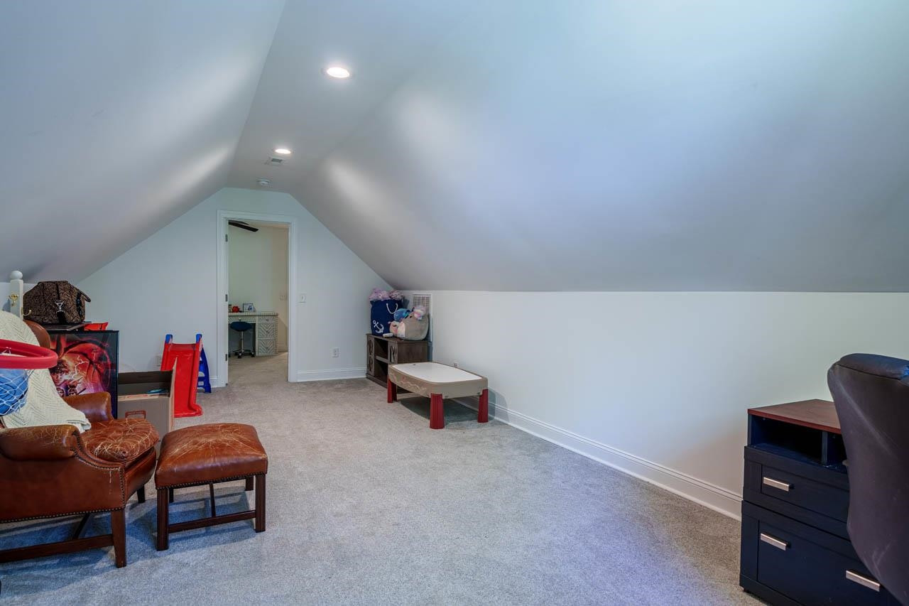 626 Widgeon Way