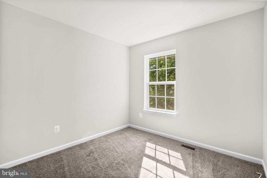 112 KINDRED WAY