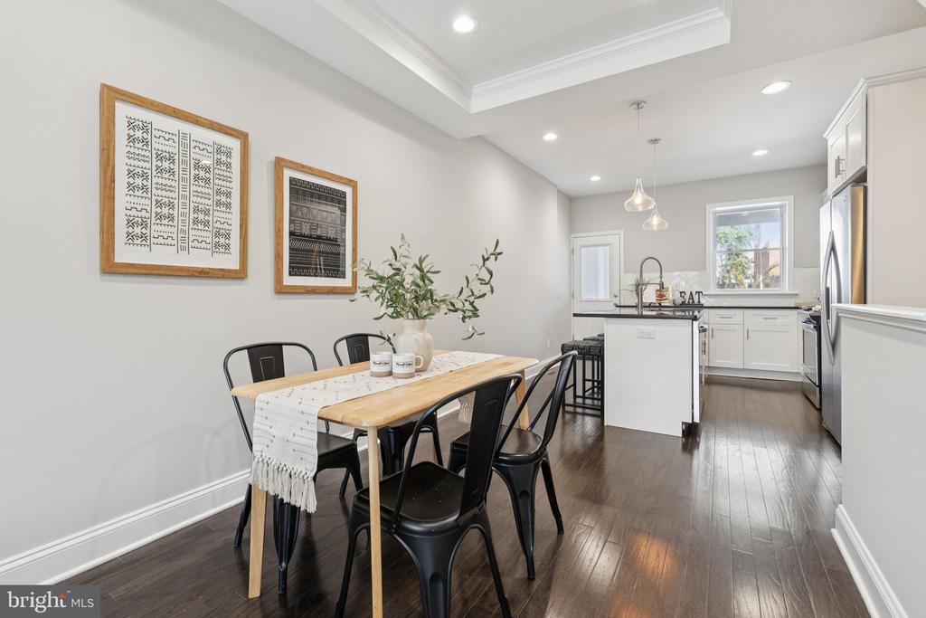 2708 FAIT AVENUE