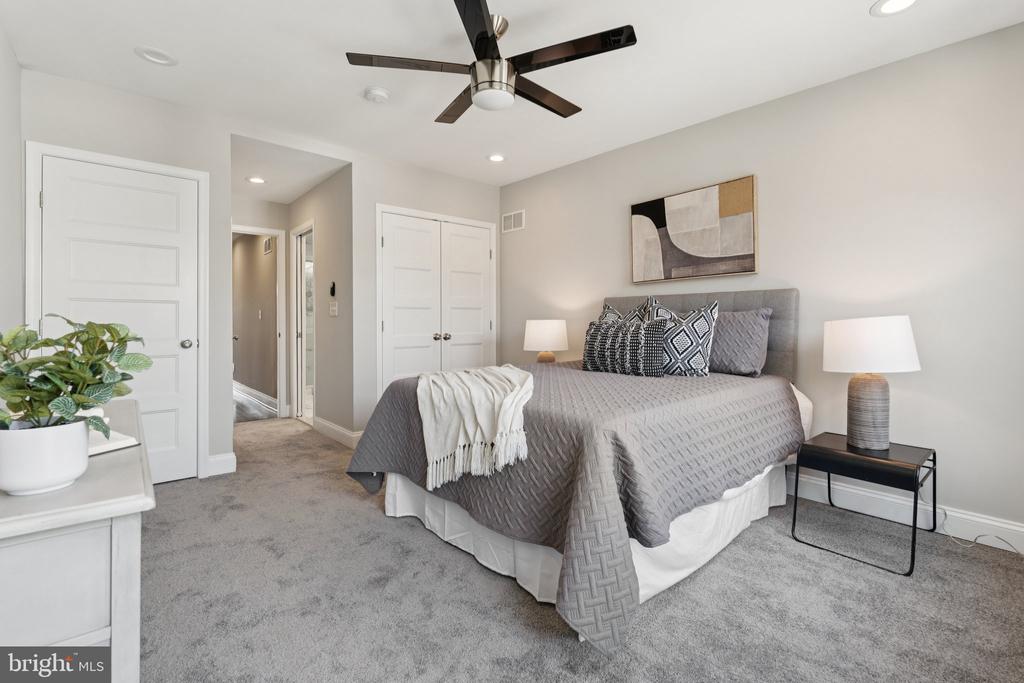 2708 FAIT AVENUE