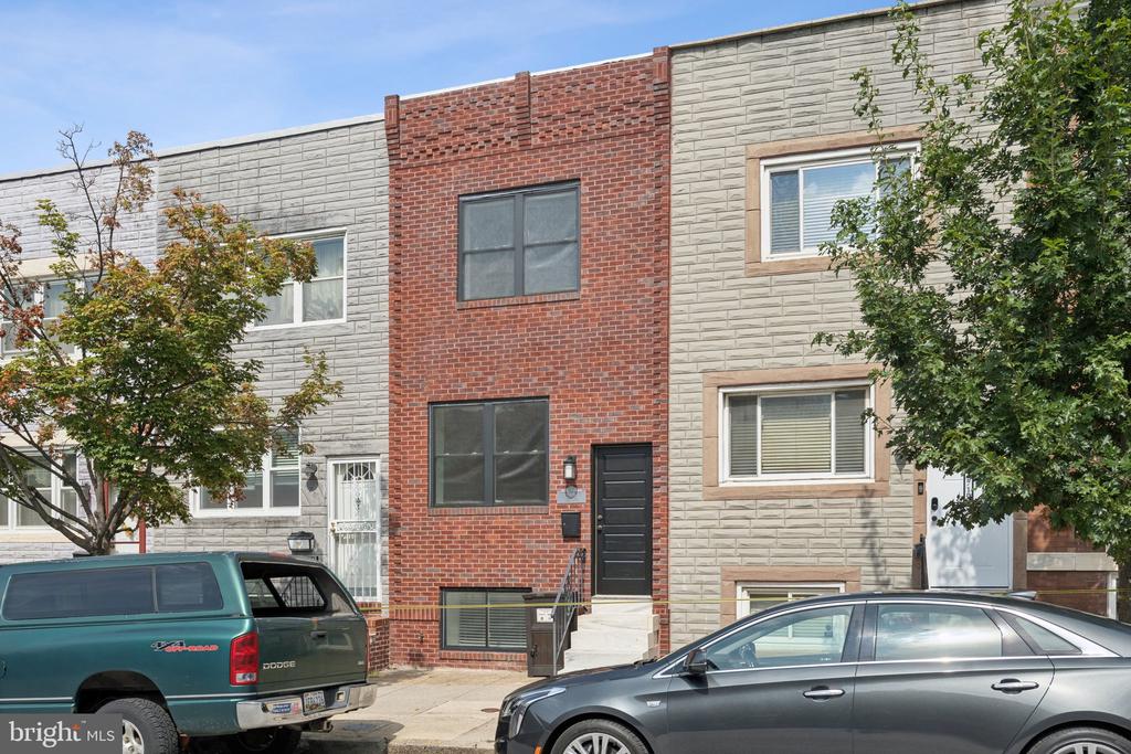 2708 FAIT AVENUE