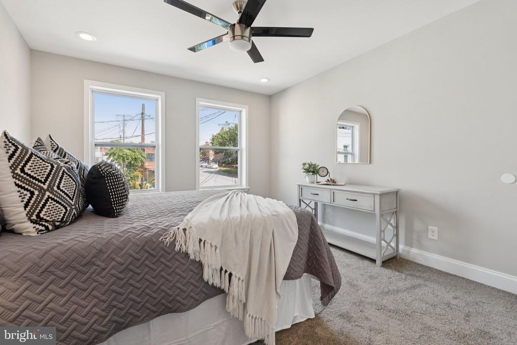 2708 FAIT AVENUE