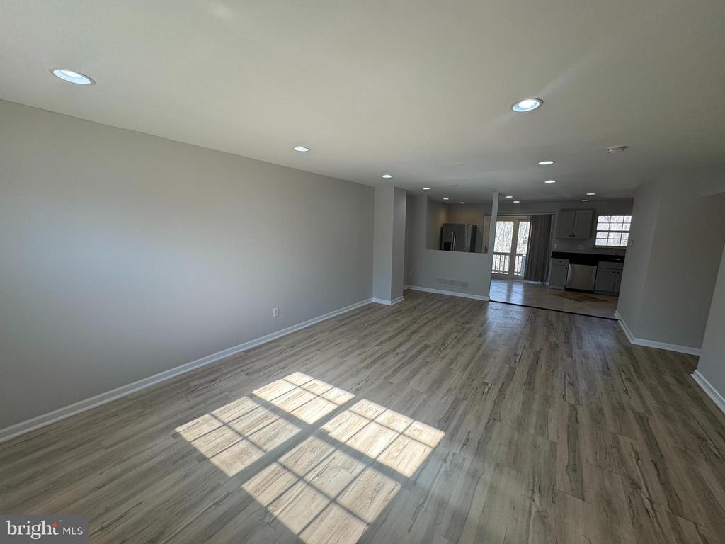 22 MAINVIEW COURT