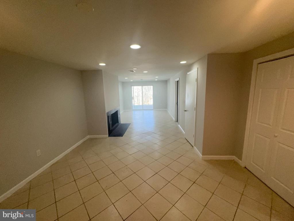 22 MAINVIEW COURT