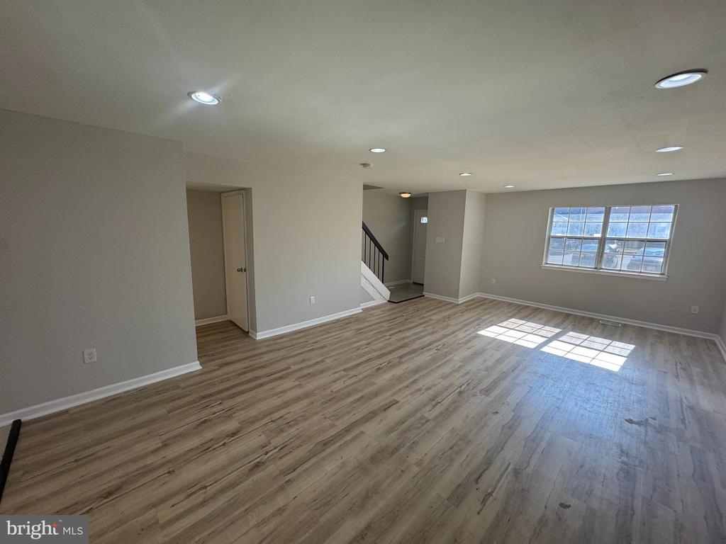 22 MAINVIEW COURT