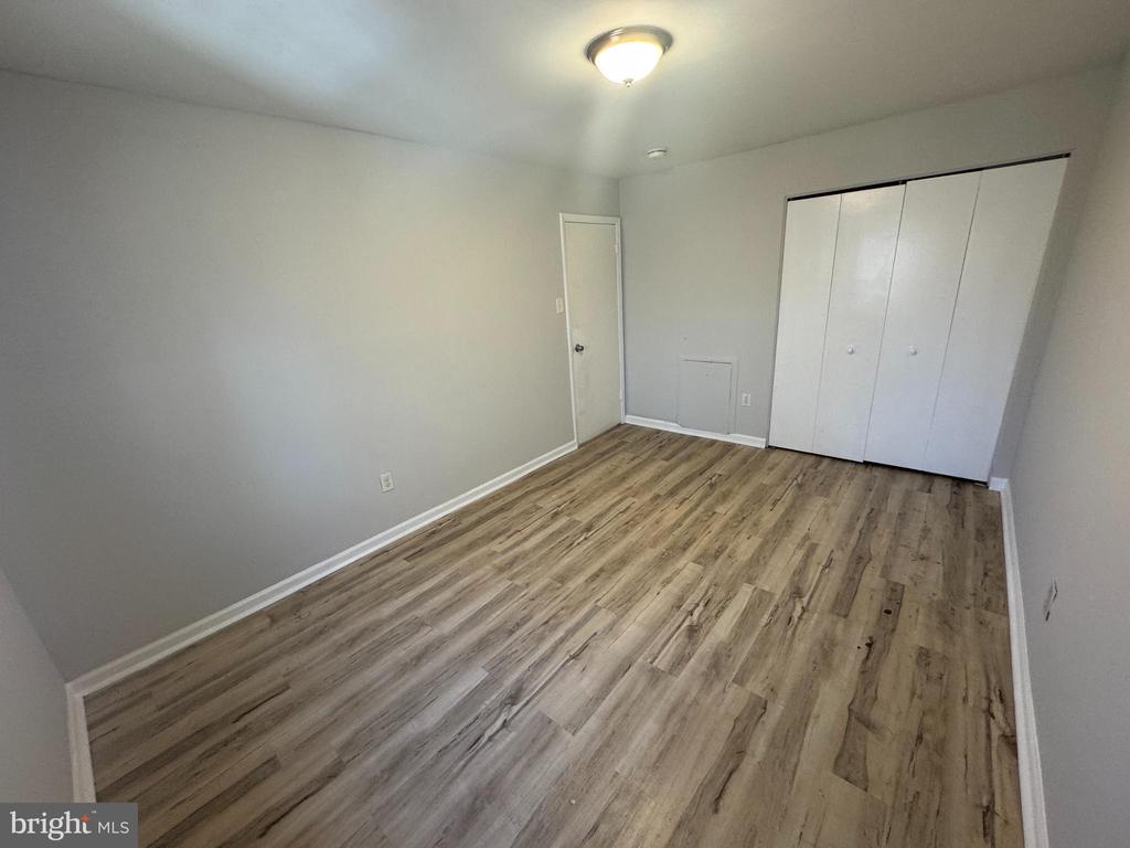 22 MAINVIEW COURT