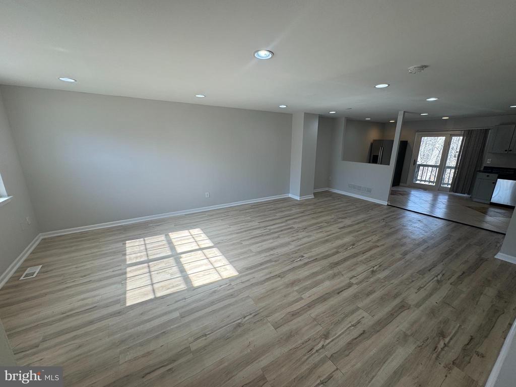 22 MAINVIEW COURT