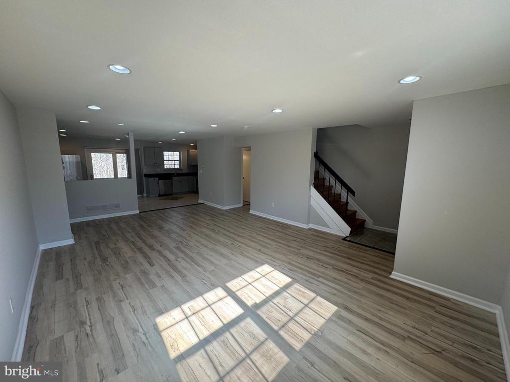 22 MAINVIEW COURT