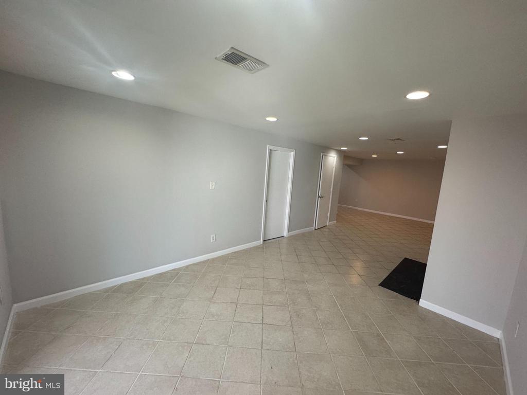 22 MAINVIEW COURT