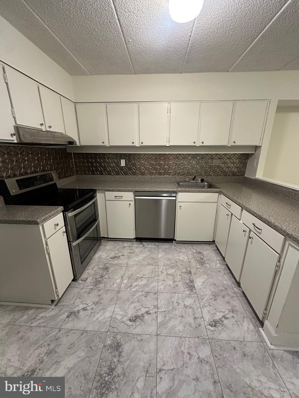 5639 HARPERS FARM ROAD D