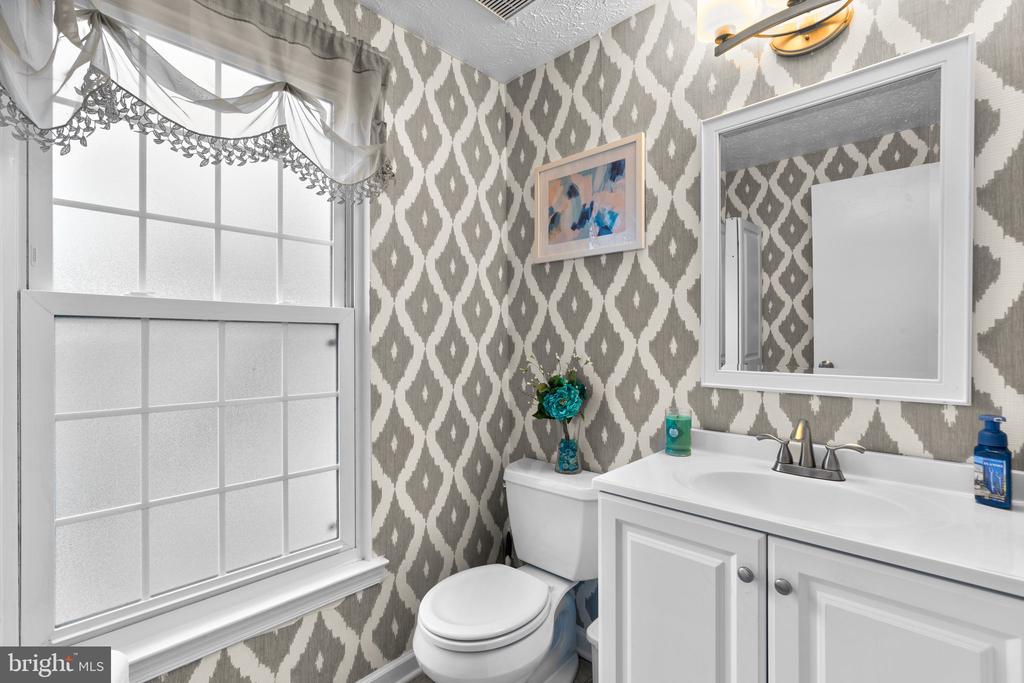 7708 PATUXENT OAK COURT