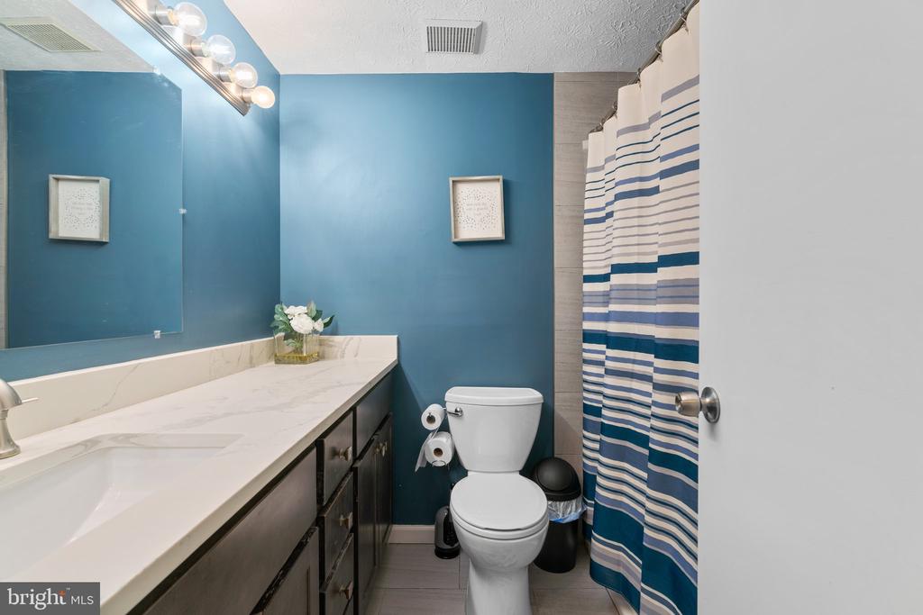 7708 PATUXENT OAK COURT